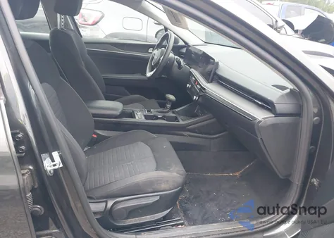 2025 Kia K5 Lxs from USA, damaged, VIN KNAG24J70S5281148